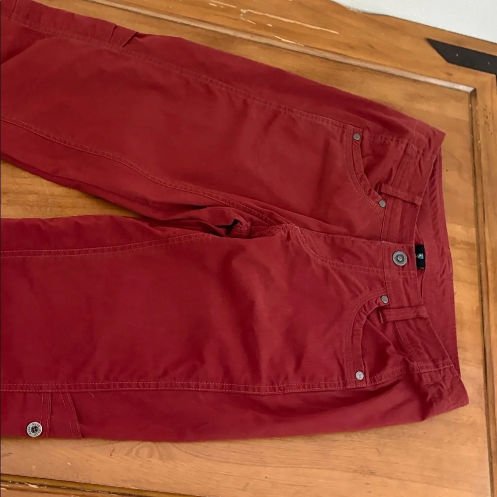 Kuhl Brick Red Red Cargo Pants Size 4